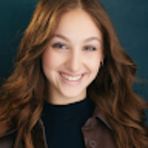 Meet your Posher, Kira